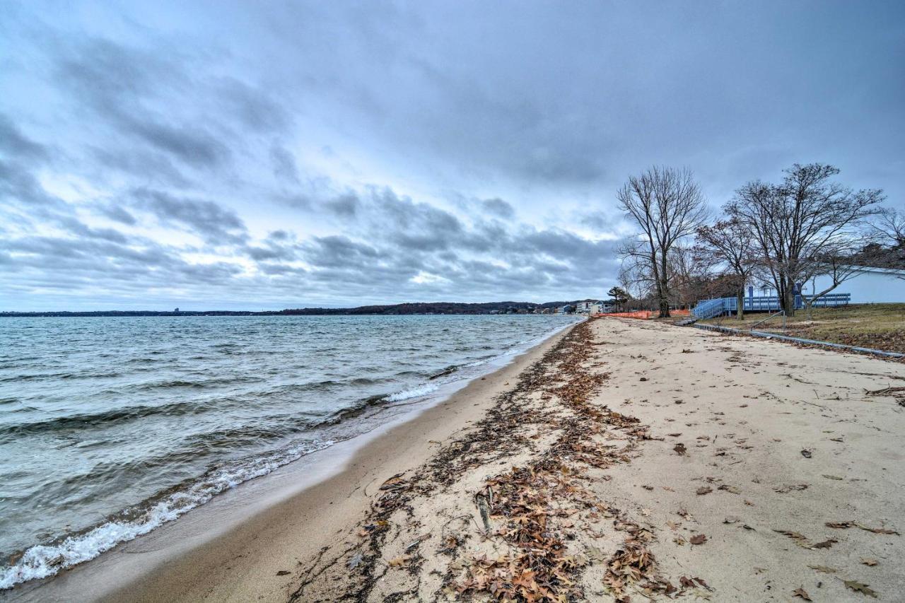 Modern Traverse City Condo About 1 Mi To Bay! Zewnętrze zdjęcie